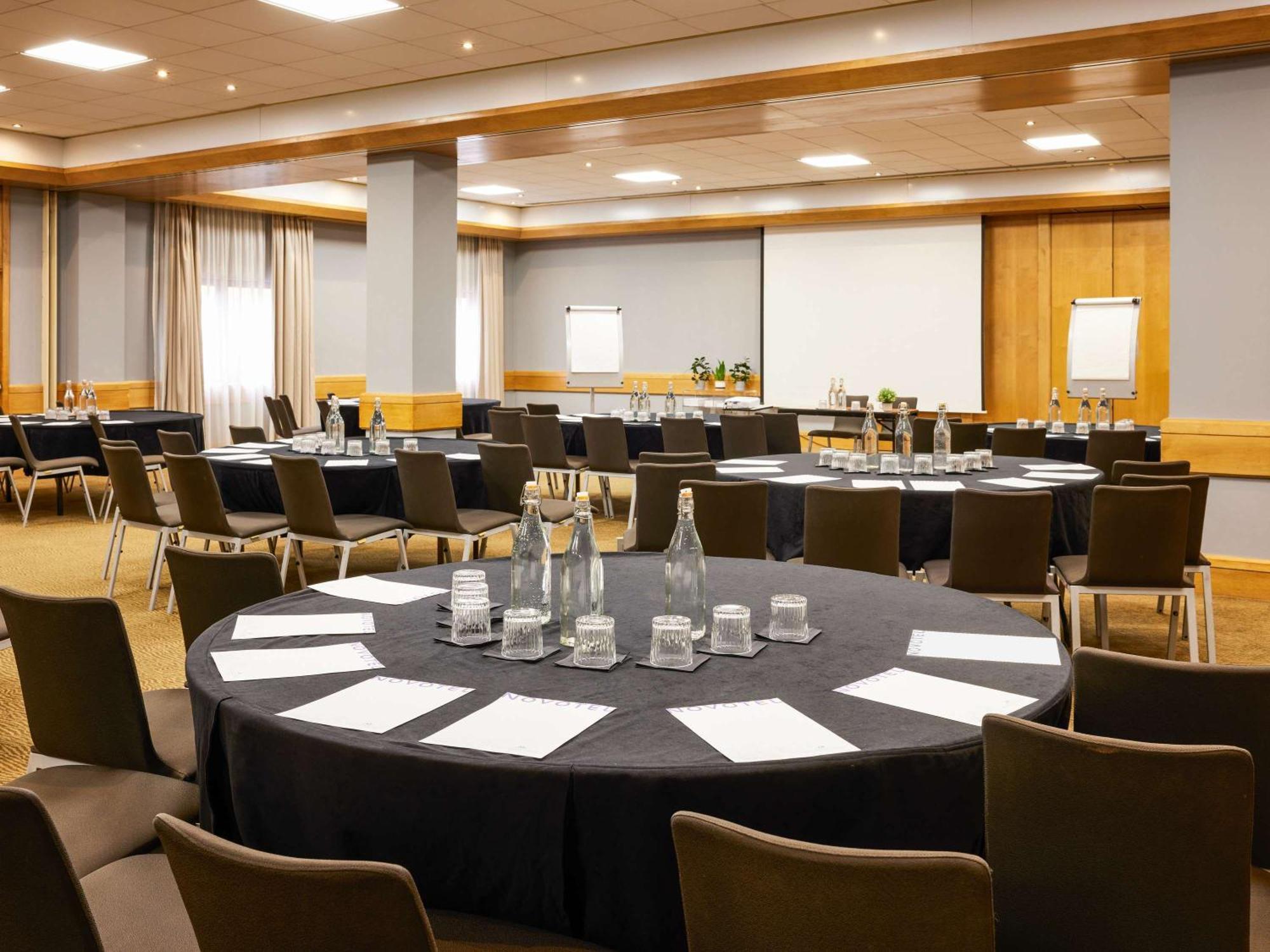 Novotel Bristol Centre Eksteriør bilde