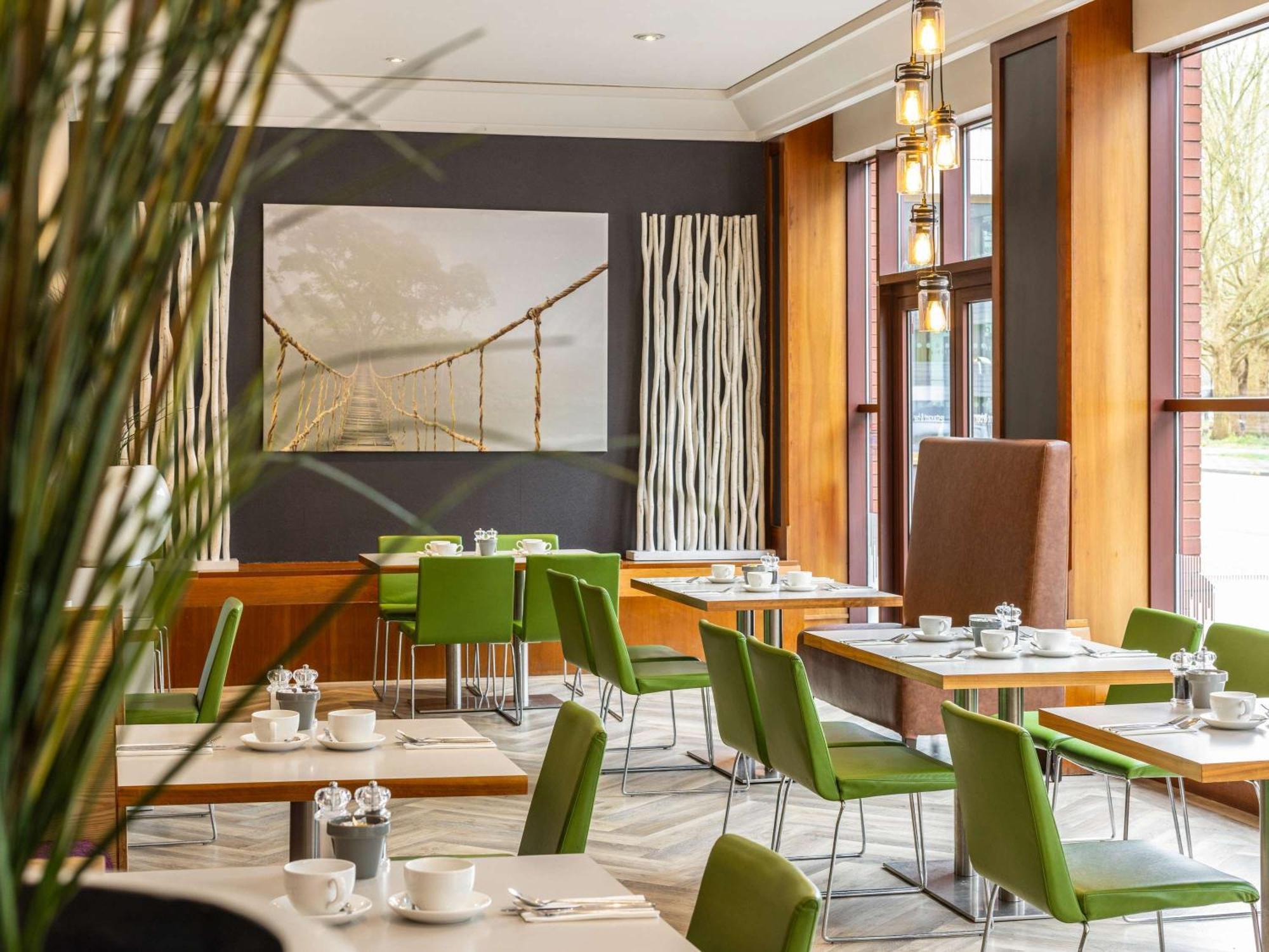 Novotel Bristol Centre Eksteriør bilde