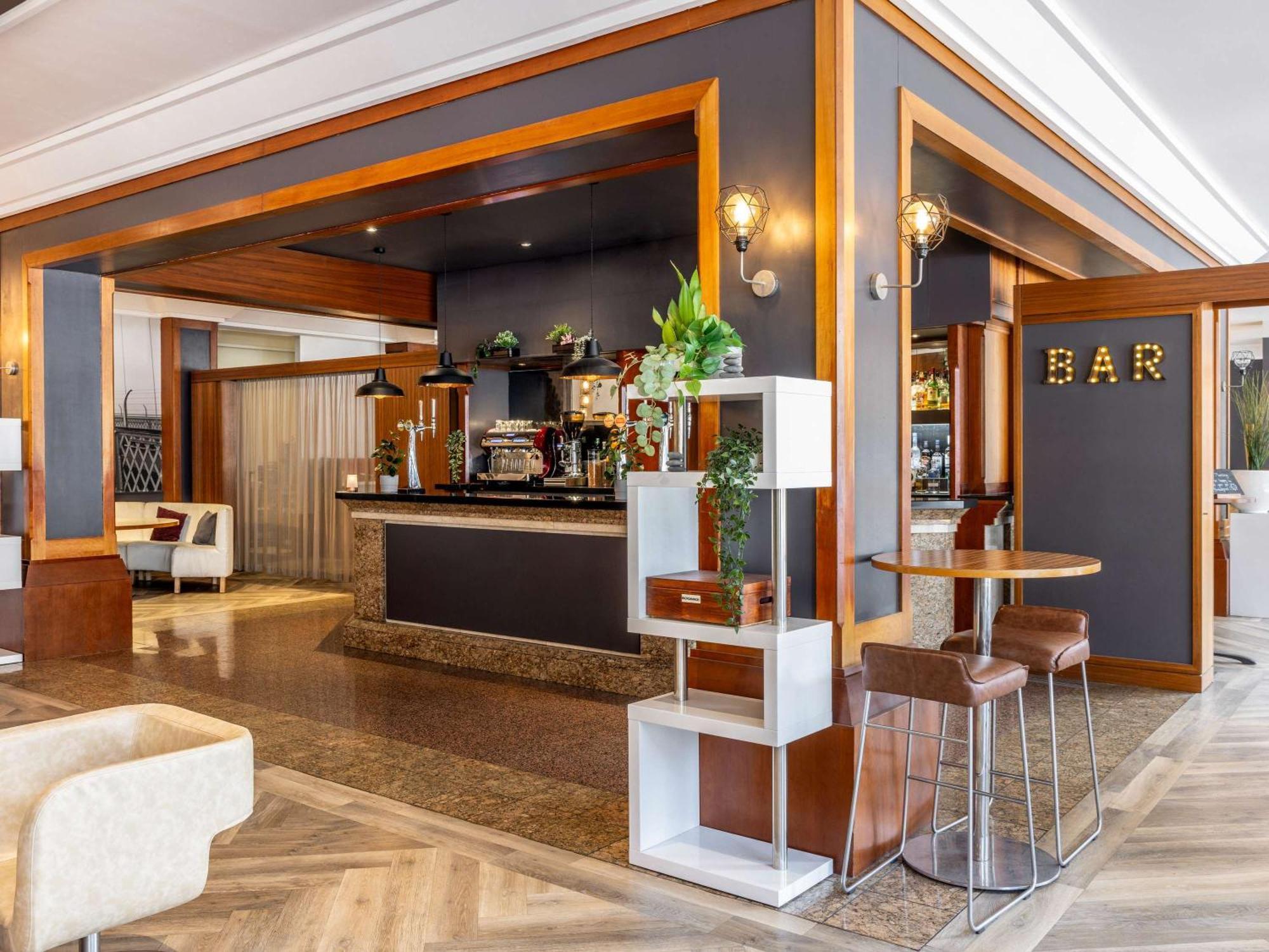 Novotel Bristol Centre Eksteriør bilde